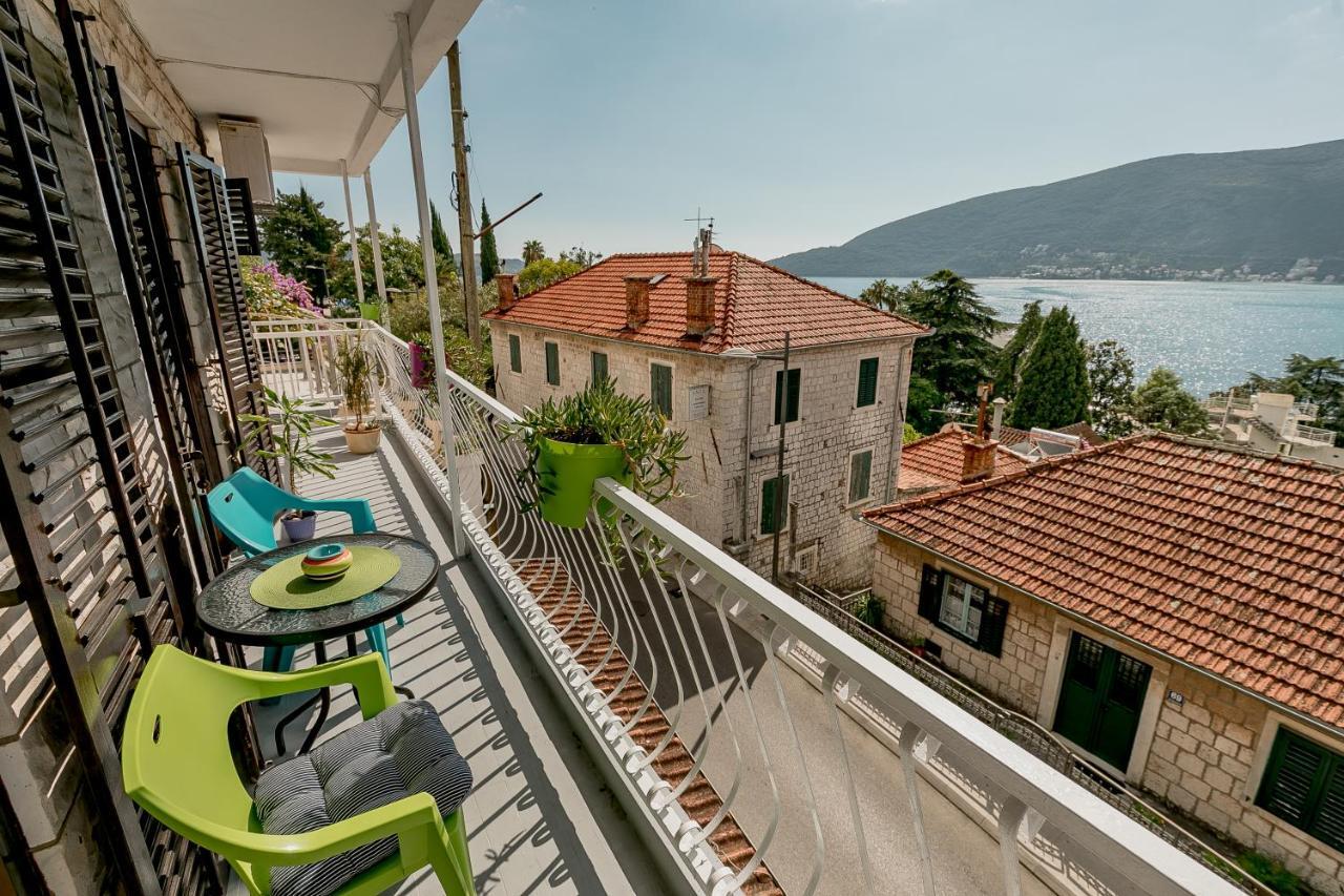 Apartments And Rooms Bumerang Herceg Novi Ngoại thất bức ảnh