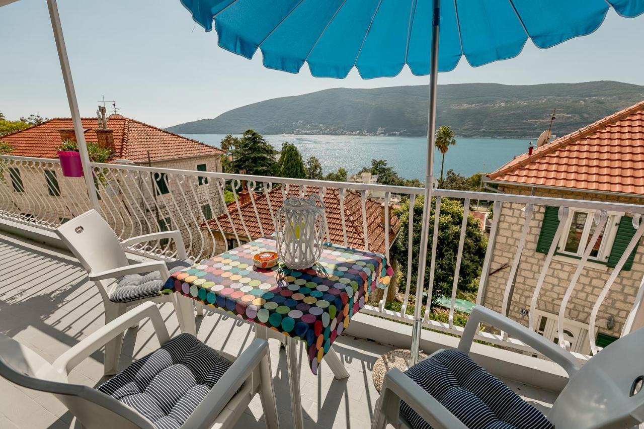 Apartments And Rooms Bumerang Herceg Novi Ngoại thất bức ảnh