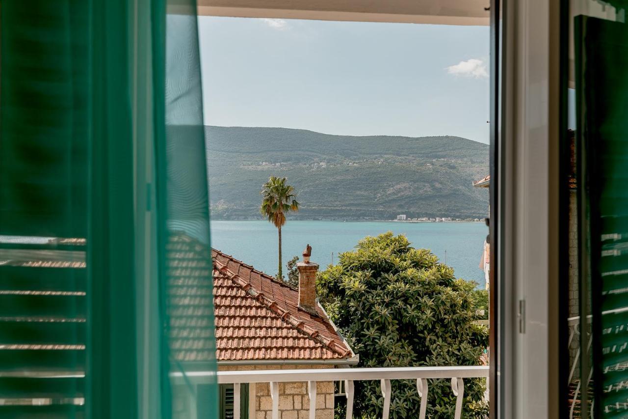 Apartments And Rooms Bumerang Herceg Novi Ngoại thất bức ảnh